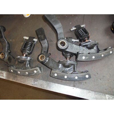 Embrayage : rivetage sur les garnitures dembrayage Embrayage  mchoires