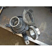 Coupling: Insert oil seal Coupling