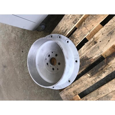 Unscrewing the foot brake drums