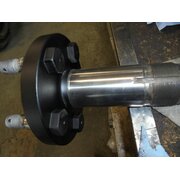 Eje trasero: Restaurar los asientos de los cojinetes en...