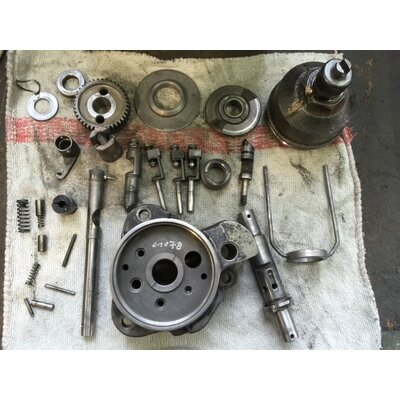 Rvision de la tte de prchauffage de la pompe  huile (dmontage/nettoyage/montage/rglage du banc dessai/rapport dessai)