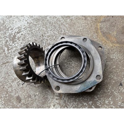 Coupling: Overhaul sliding piece Jaw coupling
