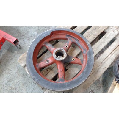 Revisar el regulador, el pistn, el evaporador de biela