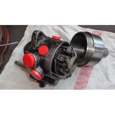 Vilebrequin, embrayage, pompe  huile, pompe  carburant