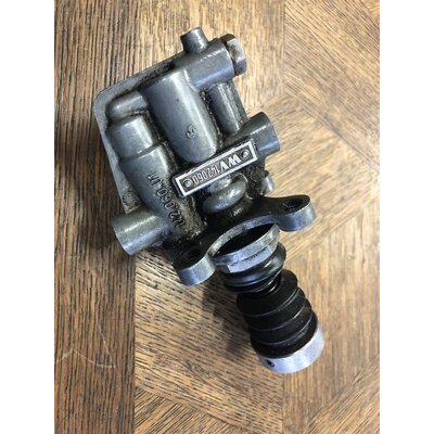 Petrolero de prebomba Diesel completo