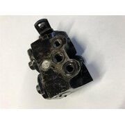 Bomba de aceite llena de diesel