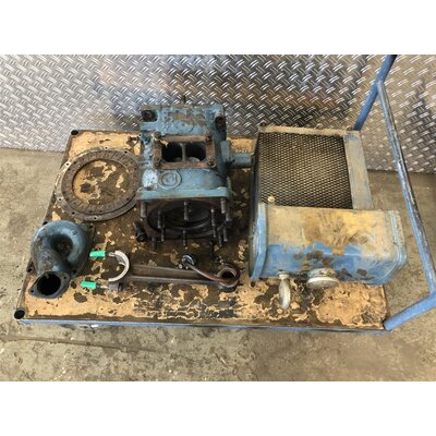 Cylinder, radiator, connecting rod, ring valve, clutch disc